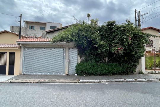 Fachada de casa para alugar com 3 quartos, 302m² em Jardim Nossa Senhora do Carmo, São Paulo