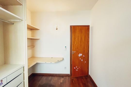 Apartamento à venda com 4 quartos, 133m² em Ouro Preto, Belo Horizonte