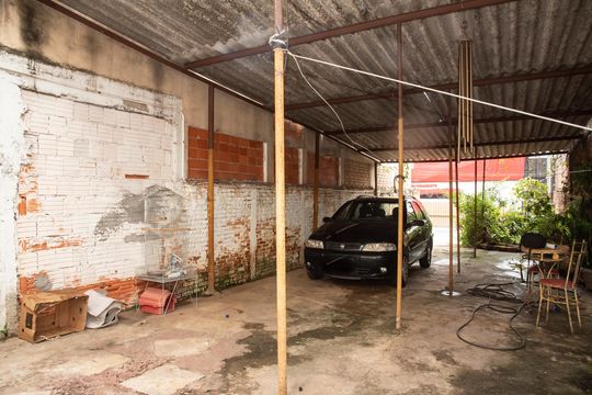 Garagem de casa à venda com 2 quartos, 80m² em Vila Noca, São Paulo