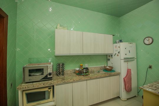 Cozinha de casa à venda com 5 quartos, 340m² em Glória, Porto Alegre
