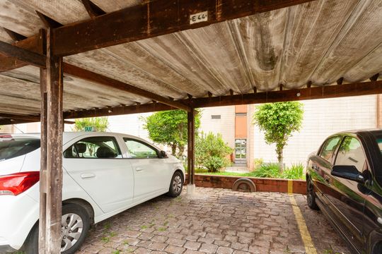 Garagem de apartamento à venda com 3 quartos, 60m² em Rio Bonito, São Paulo