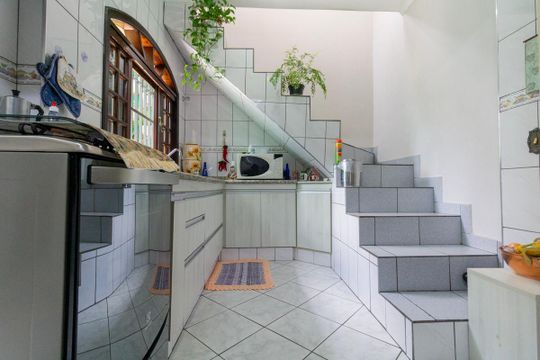 Cozinha de casa à venda com 2 quartos, 90m² em Jardim Santa Maria, São Paulo