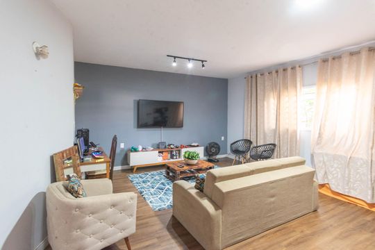 Casa à venda com 4 quartos, 230m² em Jardim Tamoio, Campinas