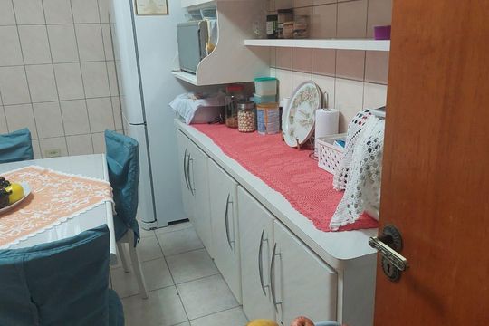 Cozinha de casa à venda com 3 quartos, 150m² em Parque Residencial Oratorio, São Paulo