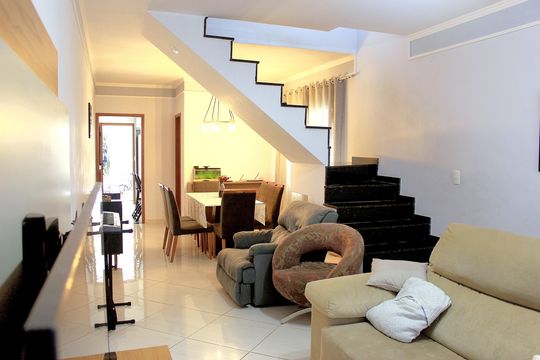 Casa à venda com 3 quartos, 125m² em Jardim Paraventi, Guarulhos