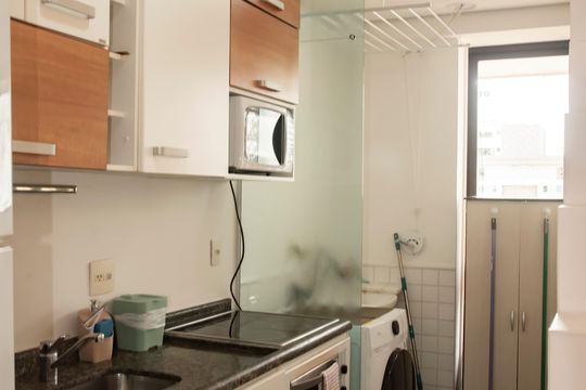 Cozinha de apartamento à venda com 1 quarto, 49m² em Vila Clementino, São Paulo