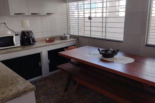 Casa para alugar com 3 quartos, 300m² em Eldorado, Maricá