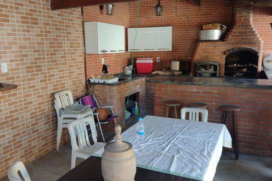 Área externa de casa para alugar com 3 quartos, 300m² em Eldorado, Maricá