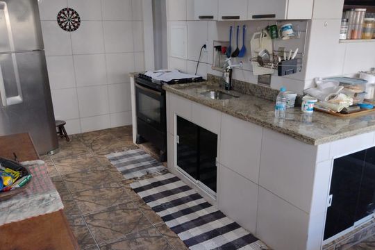 Cozinha de casa para alugar com 3 quartos, 300m² em Eldorado, Maricá