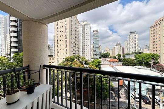 Varanda de apartamento à venda com 1 quarto, 30m² em Indianópolis, São Paulo