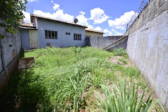 Casa à venda com 3 quartos, 250m² em Nossa Senhora de Lourdes, Goiânia