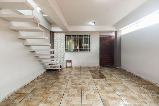 Garagem de casa para alugar com 4 quartos, 300m² em Vila Matilde, São Paulo