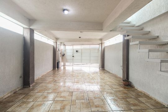 Garagem de casa para alugar com 4 quartos, 300m² em Vila Matilde, São Paulo
