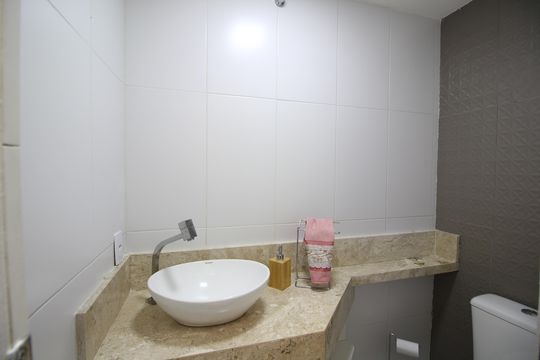 Lavabo de casa de condomínio à venda com 2 quartos, 120m² em Jacarepaguá, Rio de Janeiro
