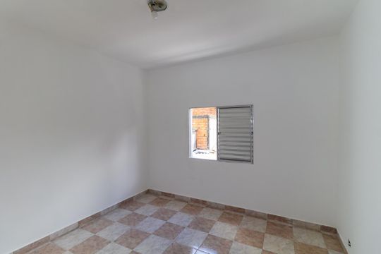 Quarto 3 de casa para alugar com 5 quartos, 250m² em Jardim Machado, São Paulo