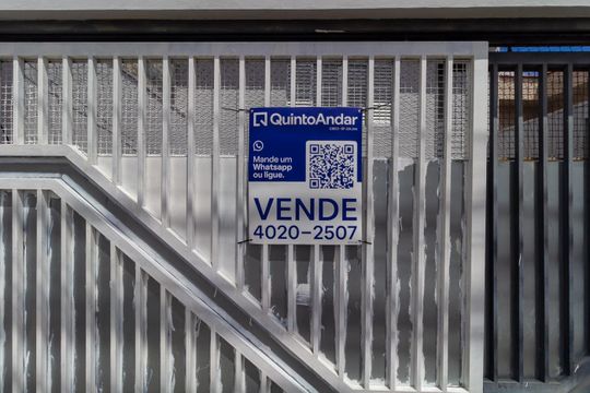Placa de casa para alugar com 5 quartos, 250m² em Jardim Machado, São Paulo