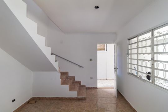 Sala de casa para alugar com 5 quartos, 250m² em Jardim Machado, São Paulo