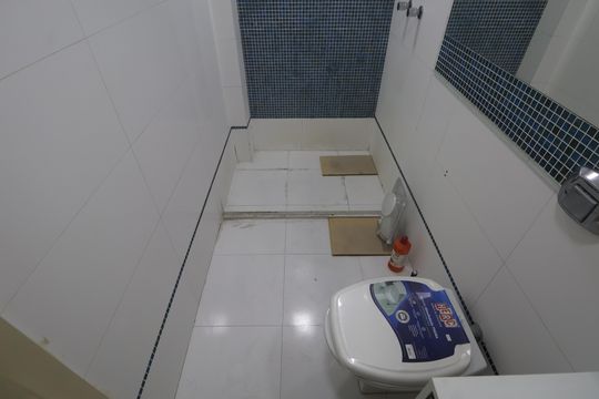 Banheiro da Suíte de apartamento para alugar com 2 quartos, 113m² em Centro, Canoas