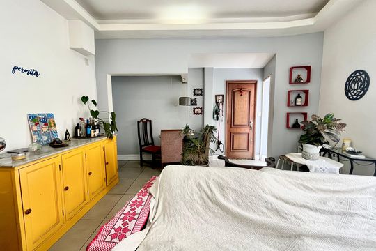 Sala de apartamento à venda com 2 quartos, 66m² em Copacabana, Rio de Janeiro
