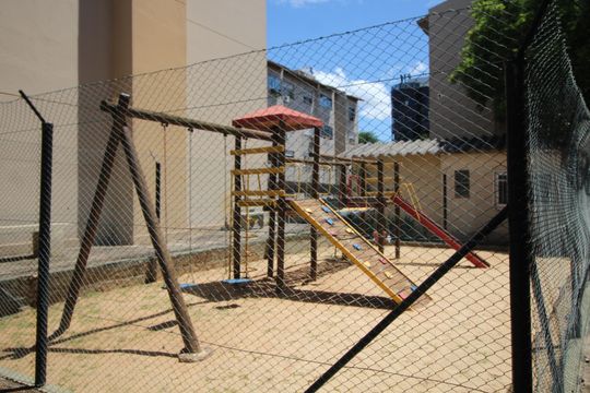 Área comum - Playground de apartamento para alugar com 1 quarto, 40m² em Jardim Itu, Porto Alegre