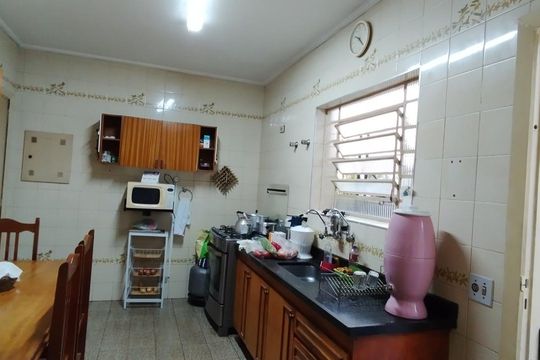 Cozinha de casa à venda com 3 quartos, 300m² em Jardim das Flores, São Paulo