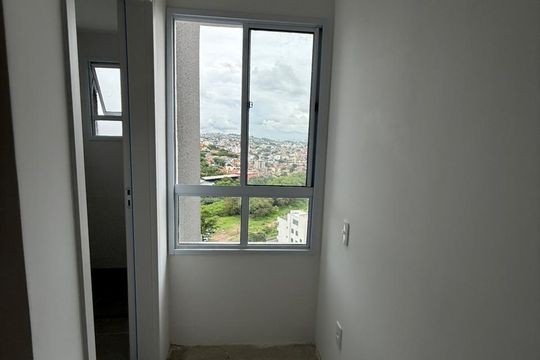 Apartamento à venda com 2 quartos, 53m² em Estoril, Belo Horizonte