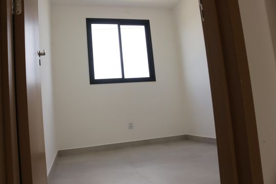 Apartamento para alugar com 4 quartos, 253m² em Conjunto Residencial Storil, Aparecida de Goiânia