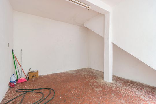 Quintal de casa de condomínio à venda com 2 quartos, 102m² em Vila Invernada, São Paulo