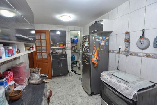 Cozinha de casa à venda com 3 quartos, 100m² em Grajaú, Rio de Janeiro