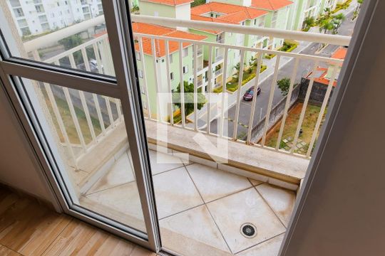 Apartamento para alugar com 2 quartos, 50m² em Utinga, Santo André
