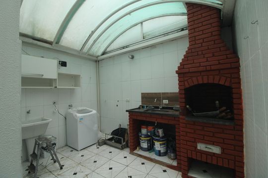 Casa à venda com 3 quartos, 149m² em Vila do Castelo, São Paulo