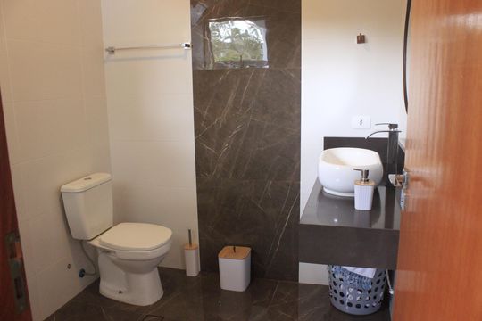 Banheiro da Suíte 1 de casa à venda com 3 quartos, 245m² em Torres Tibagy, Guarulhos