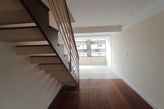 Sala de apartamento à venda com 2 quartos, 140m² em Praia de Belas, Porto Alegre
