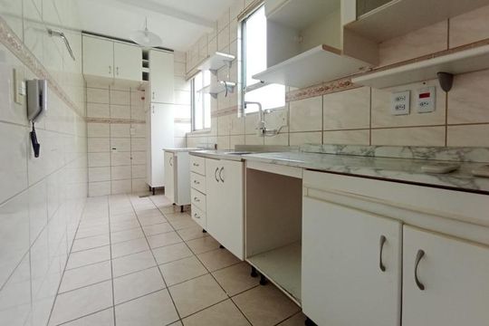 Cozinha de apartamento à venda com 2 quartos, 140m² em Praia de Belas, Porto Alegre