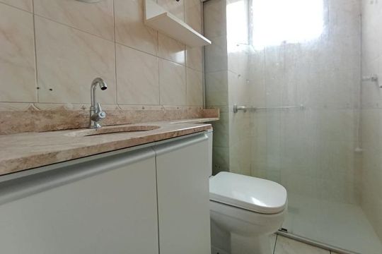 Banheiro de apartamento à venda com 2 quartos, 140m² em Praia de Belas, Porto Alegre