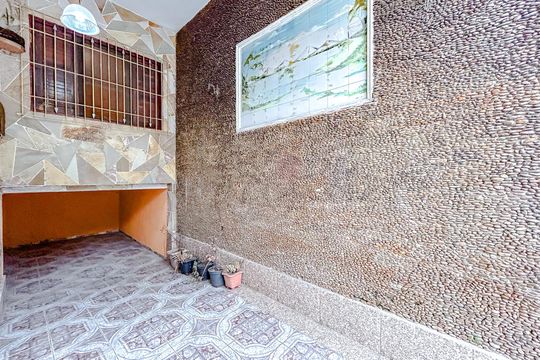 Garagem de casa à venda com 3 quartos, 180m² em Penha de França, São Paulo