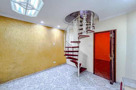 Sala de casa à venda com 3 quartos, 180m² em Penha de França, São Paulo