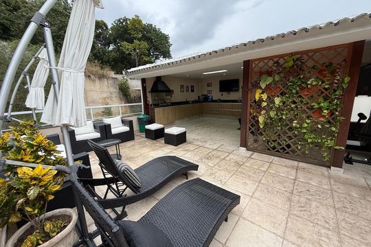 Área externa de casa de condomínio à venda com 3 quartos, 214m² em Freguesia (Jacarepaguá), Rio de Janeiro