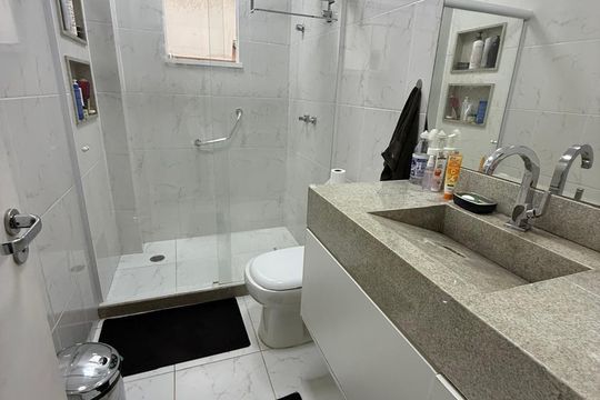 Banheiro de casa de condomínio à venda com 3 quartos, 214m² em Freguesia (Jacarepaguá), Rio de Janeiro