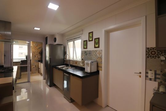Cozinha  de apartamento à venda com 3 quartos, 147m² em Centro, São Bernardo do Campo