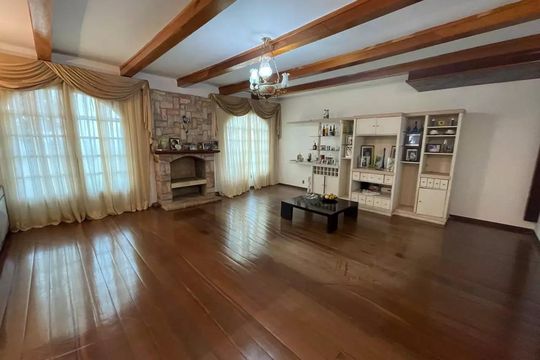Casa para alugar com 4 quartos, 494m² em Belvedere, Belo Horizonte