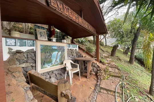 Casa para alugar com 4 quartos, 494m² em Belvedere, Belo Horizonte