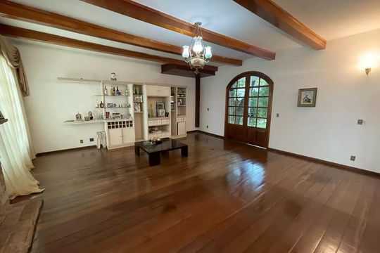Casa para alugar com 4 quartos, 494m² em Belvedere, Belo Horizonte
