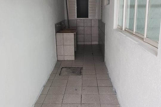 Área de serviço de casa para alugar com 3 quartos, 161m² em Nova Aldeinha, Barueri
