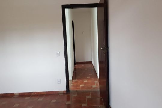 Quarto de casa à venda com 3 quartos, 161m² em Nova Aldeinha, Barueri