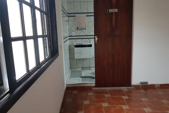 Quarto de casa à venda com 3 quartos, 161m² em Nova Aldeinha, Barueri