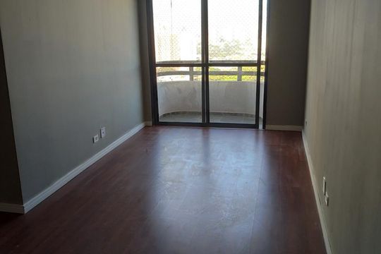 Apartamento à venda com 2 quartos, 62m² em Vila Santa Clara, São Paulo