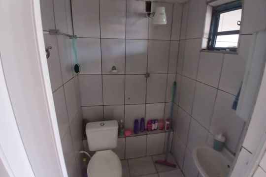 Banheiro de casa à venda com 4 quartos, 172m² em Jardim Peri, São Paulo