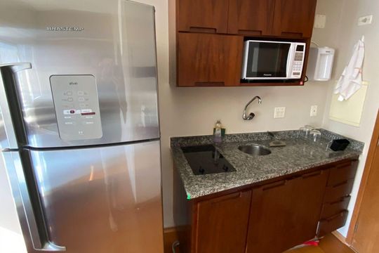 Cozinha de apartamento para alugar com 1 quarto, 39m² em Paraíso, São Paulo