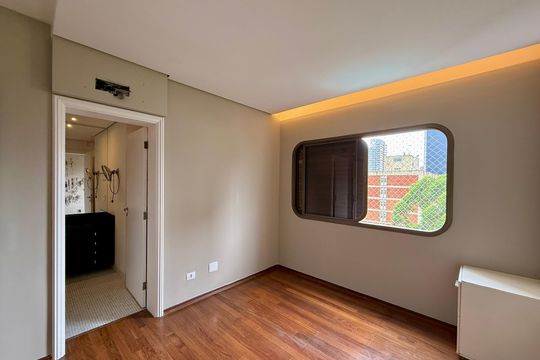 Suíte 2 de apartamento à venda com 4 quartos, 320m² em Campo Belo, São Paulo